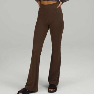 Lululemon Groove Super-High-Rise Flared Pant in Java, Size 8